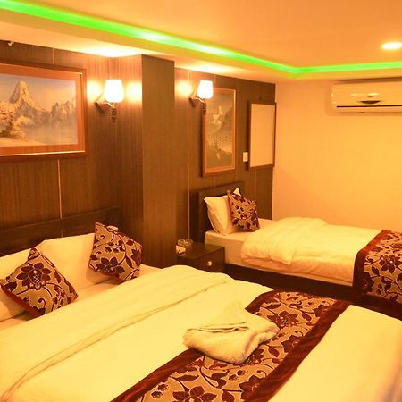 Hotel Holiday Inn Katmandu Eksteriør bilde